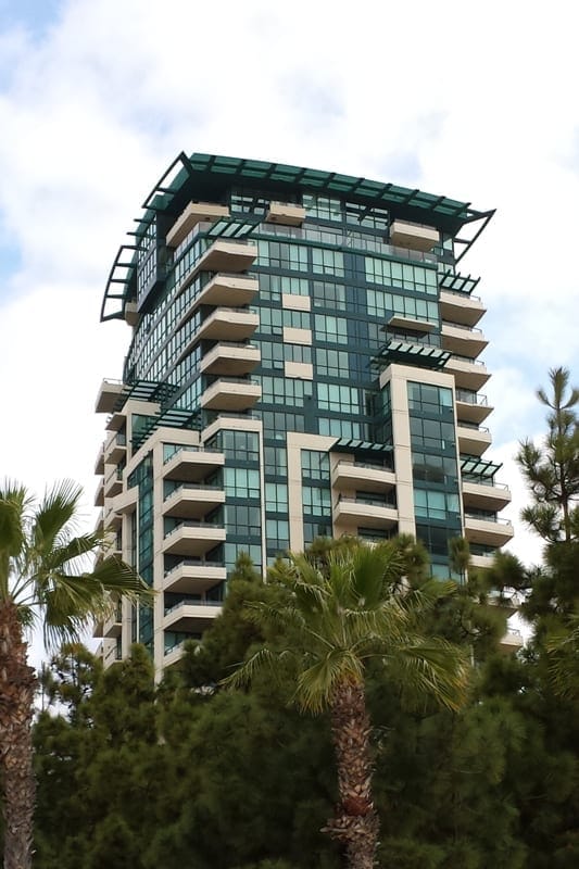 How to Find Investors to Buy Commercial Real Estate